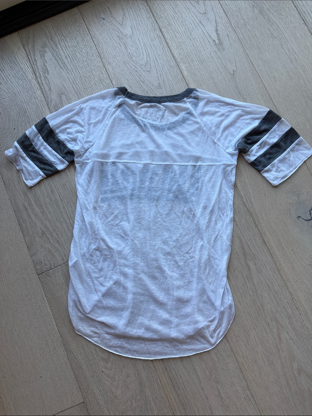 Chaser Size medium White 'Hawaii' Ringer Tee - Picture 3 of 6